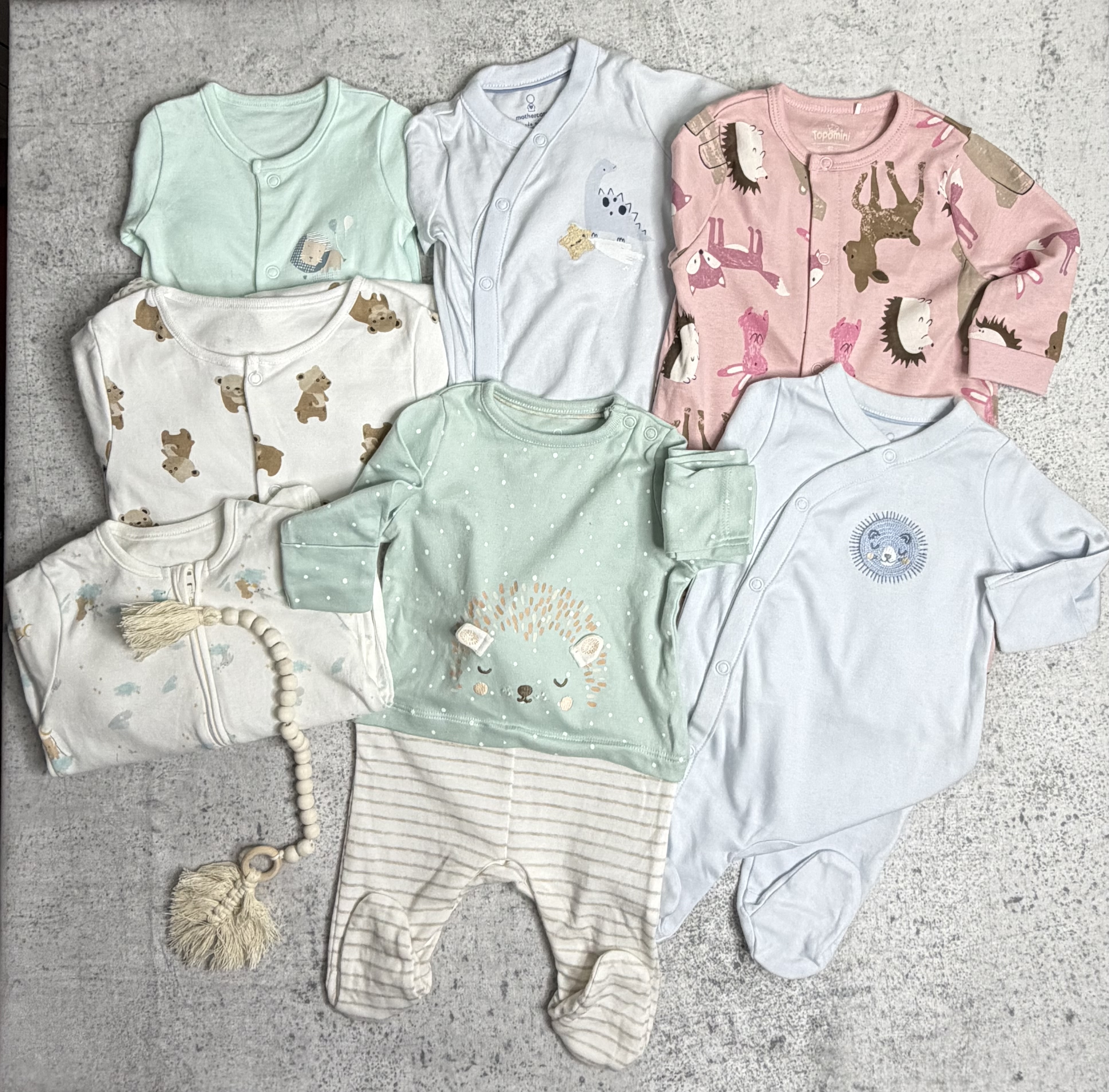 سرهمی نوزادی جوراب دار وارداتی برند mothercare