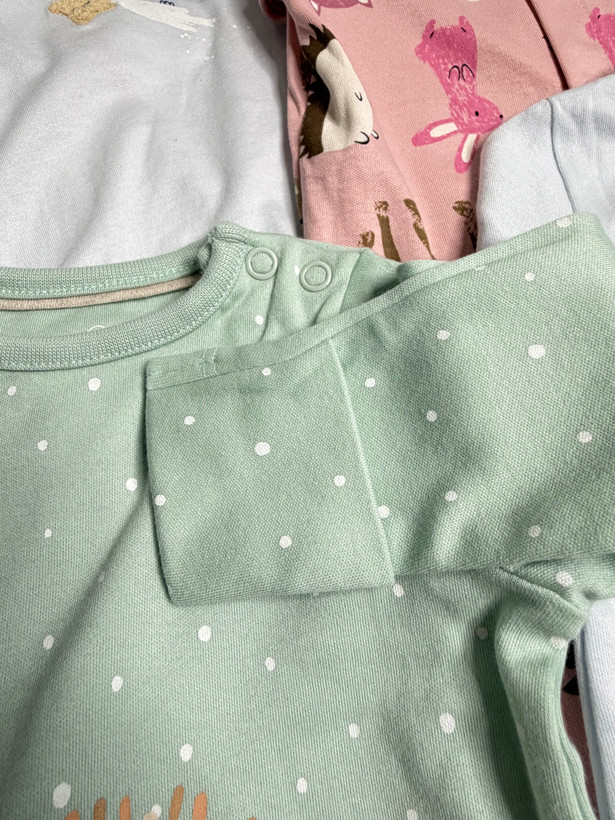 سرهمی نوزادی جوراب دار وارداتی برند mothercare